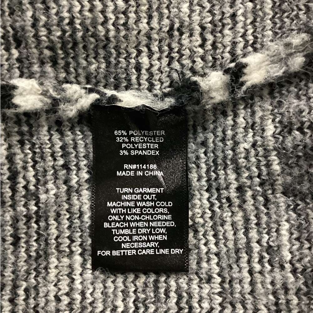 Frye Women's Open Front Knit Cozy Comfy Cardigan in Gray and Black - Picture 7 of 8